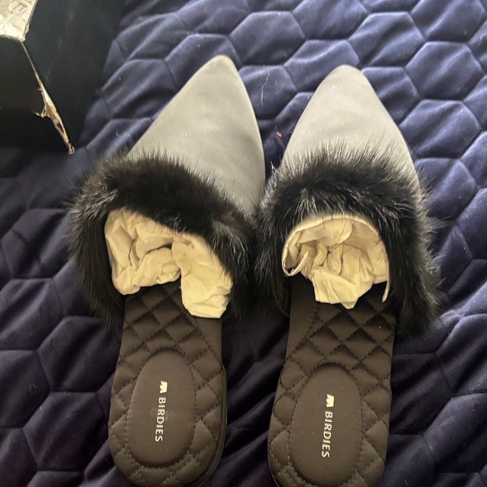 Birdies Black and Fur-Trimmed Slippers
